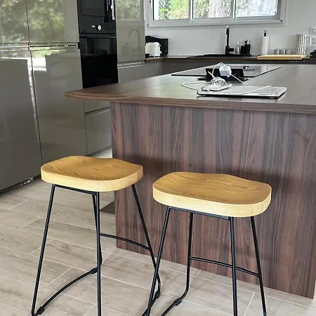 Maison Dedans-dehors à 10 Mn à Pied De La Wifi Clim Hébergement de vacances *