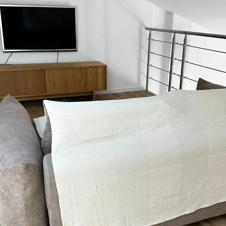 Maison Dedans-dehors à 10 Mn à Pied De La Wifi Clim Hébergement de vacances *